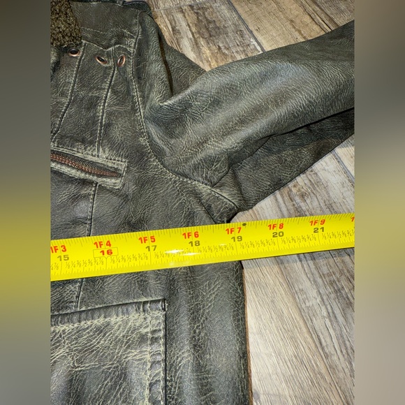 Montana Co. Medium Faux Leather NWOT - Picture 7 of 8